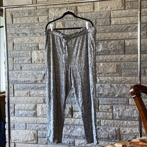 Torrid stretchy cigarette pant with herringbone